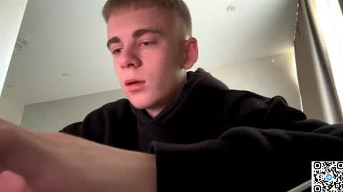 echowraith online show from September 27, 5:23 am