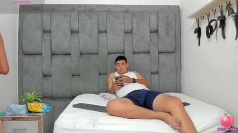 Snapshot of eclipselove_os chatting on March 19, 7:40 pm Blake and Jess online show from March 19, 7:40 pm