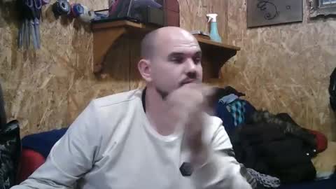 Snapshot of eclipsethrone chatting on April 8, 10:54 pm EclipseThrone online show from April 8, 10:54 pm