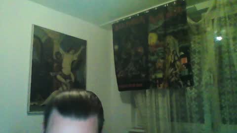 Edward online show from December 25, 6:30 pm