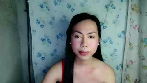 eddfox001 online show from May 11, 12:55 pm