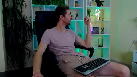 eddie_baker online show from March 11, 9:32 pm