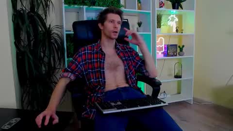 eddie_baker online show from March 23, 11:42 pm