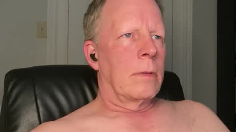 Eddy online show from February 19, 2:40 am