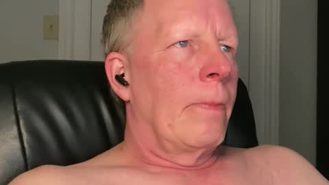 Eddy online show from March 18, 2:04 am