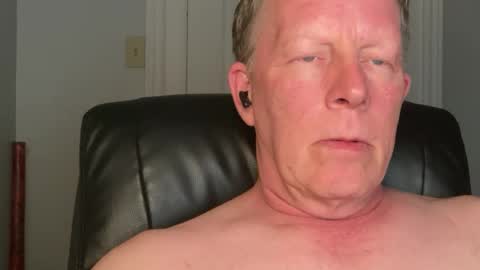 Snapshot of eddygl1968 chatting on July 6, 1:57 am Eddy online show from July 6, 1:57 am