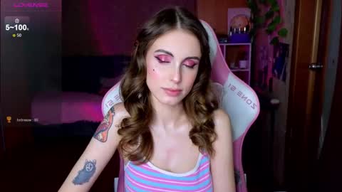 Edeline online show from February 14, 3:42 pm