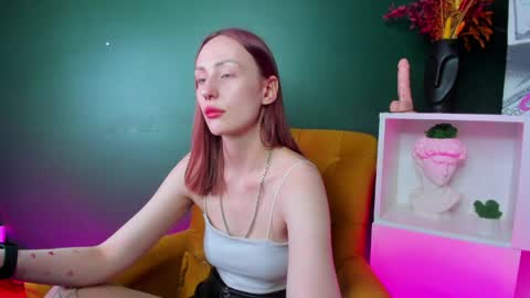 Alice Not in Chains 100-800PMGMT2 Mon Tue Wed Thu Fri online show from March 30, 11:22 am