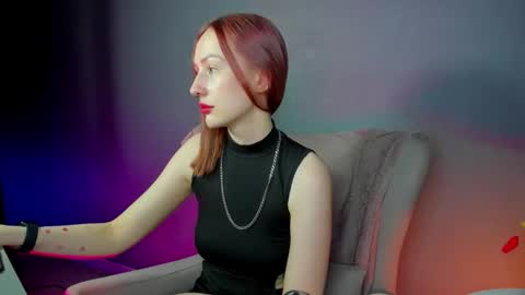 Alice Not in Chains 100-800PMGMT2 Mon Tue Wed Thu Fri online show from March 31, 11:43 am