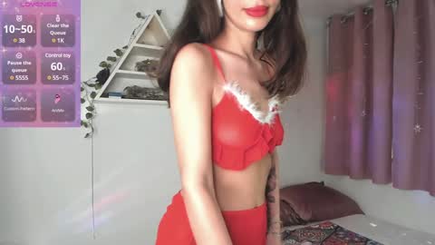 Eden Heaven online show from December 13, 2:43 am