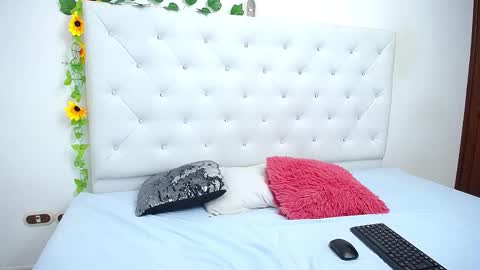 Snapshot of edenhex chatting on October 27, 2:43 pm edenhex online show from October 27, 2:43 pm