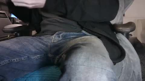 Snapshot of edged_biker chatting on January 23, 5:42 pm edged biker online show from January 23, 5:42 pm