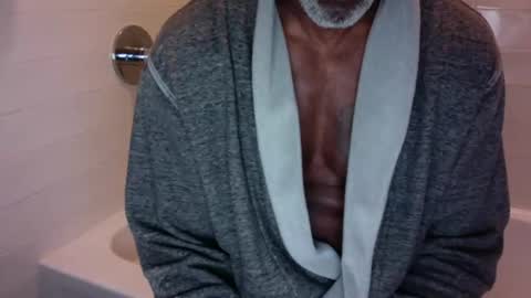 Dad online show from May 7, 11:48 am
