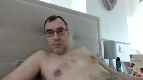 edinandy77 online show from March 11, 11:05 am