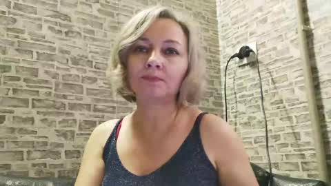 edithmanning online show from December 24, 10:55 am