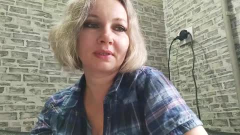 edithmanning online show from January 18, 7:38 am