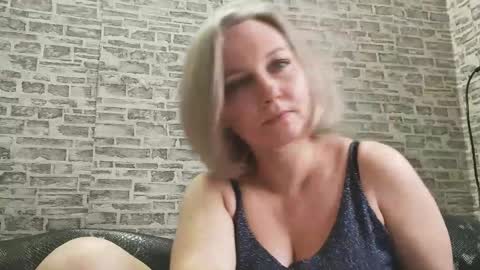 edithmanning online show from March 3, 12:16 pm