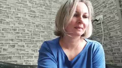 edithmanning online show from March 11, 9:13 am