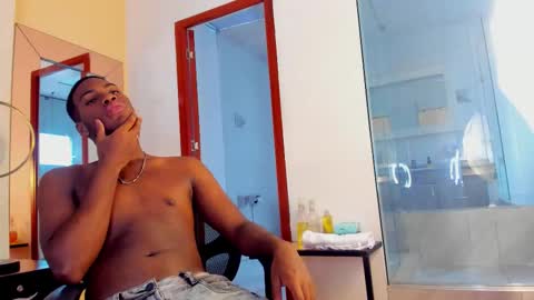 Snapshot of edmundfalker_ chatting on September 23, 8:34 pm Edmund Falker online show from September 23, 8:34 pm