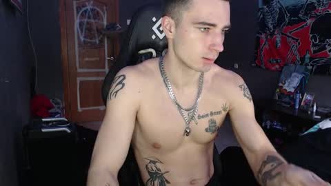 Eduar online show from November 16, 9:37 am