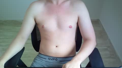 Eduardooo oo online show from February 18, 3:08 pm