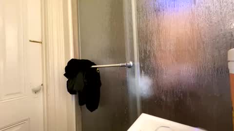 Snapshot of edvmendez1766 chatting on March 20, 12:10 pm edvmendez1766 online show from March 20, 12:10 pm