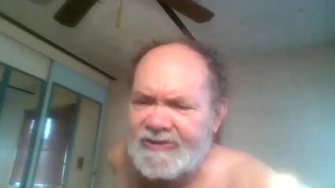 Snapshot of edwalters chatting on March 10, 9:18 pm Eddie online show from March 10, 9:18 pm