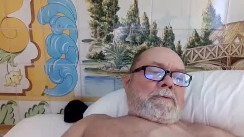 Eddie online show from May 10, 8:08 am