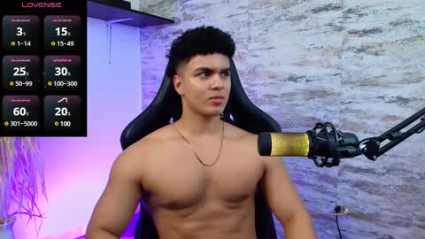 EDWARD CLARCK online show from December 3, 3:20 am