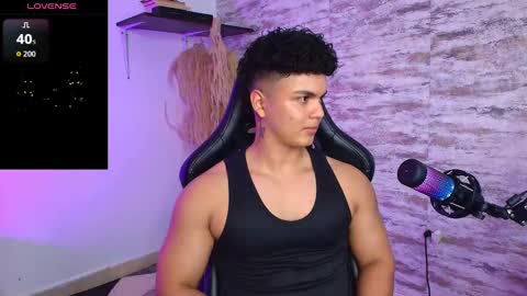 EDWARD CLARCK online show from October 3, 1:57 am