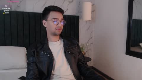 Eduardo online show from January 9, 2:43 am