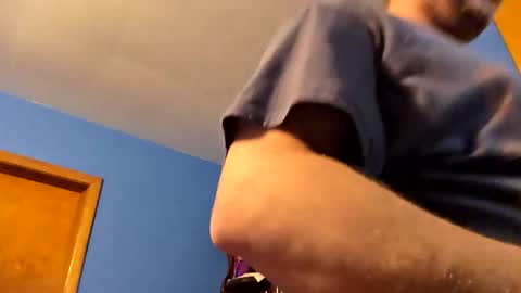 Snapshot of edwardaims_2please chatting on November 15, 5:42 pm edwardaims_2please online show from November 15, 5:42 pm