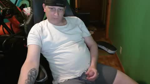 edwardaims_2please online show from May 4, 3:30 pm