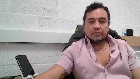 EdM online show from February 4, 9:04 am