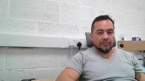 Snapshot of edwill13 chatting on February 19, 9:05 am EdM online show from February 19, 9:05 am