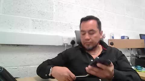 Snapshot of edwill13 chatting on March 10, 9:36 am EdM online show from March 10, 9:36 am