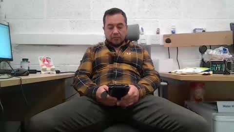 Snapshot of edwill13 chatting on March 13, 9:05 am EdM online show from March 13, 9:05 am