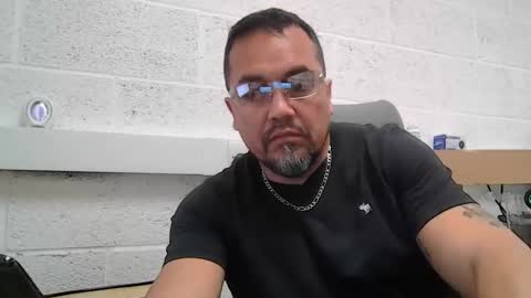 EdM online show from May 15, 10:00 am