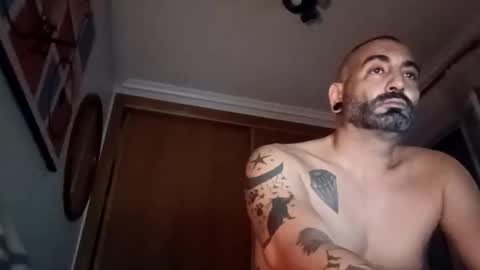 eemmee708927 online show from November 18, 12:38 am