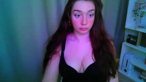 effie_balconii online show from October 6, 12:24 pm