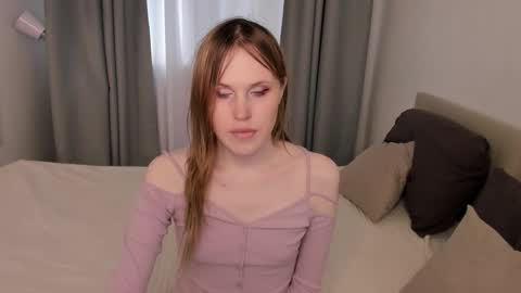 Effie Mur online show from November 20, 11:21 am