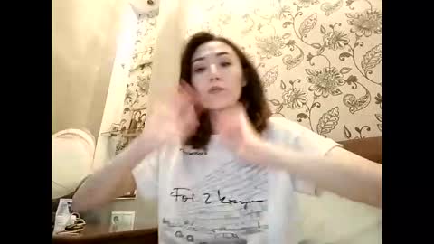 Effy online show from May 14, 6:26 pm