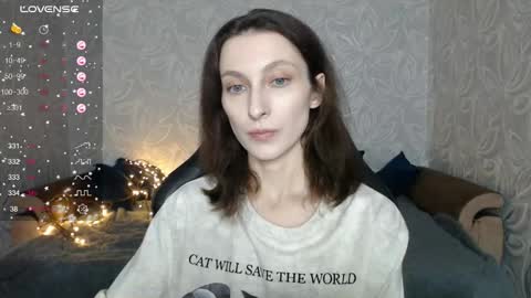 Anna online show from October 31, 4:30 pm