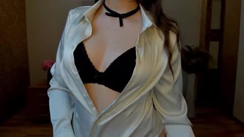 Effy Royse online show from February 25, 6:45 am