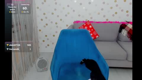 Snapshot of effyangel chatting on December 24, 3:05 pm Effy online show from December 24, 3:05 pm