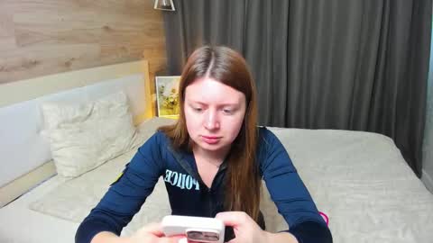 Snapshot of effyangel chatting on November 25, 6:46 am Effy online show from November 25, 6:46 am