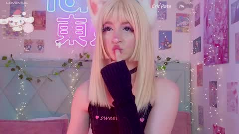 Snapshot of effyevans2 chatting on December 14, 10:24 am - new video where i CUM in BIO online show from December 14, 10:24 am