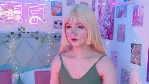 Snapshot of effyevans2 chatting on December 22, 4:17 am - new video where i CUM in BIO online show from December 22, 4:17 am