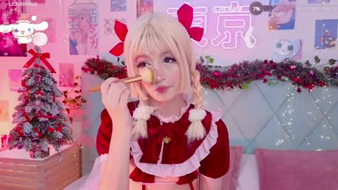 Snapshot of effyevans2 chatting on December 26, 7:13 am - new video where i CUM in BIO online show from December 26, 7:13 am