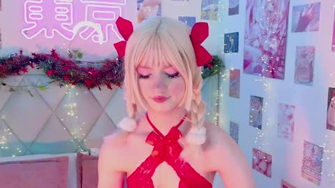 Snapshot of effyevans2 chatting on January 1, 9:49 am - new video where i CUM in BIO online show from January 1, 9:49 am